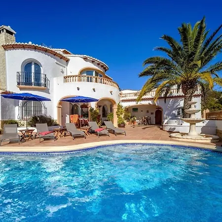 Entremarytierra - Piscina Privada - Climatizada Villa